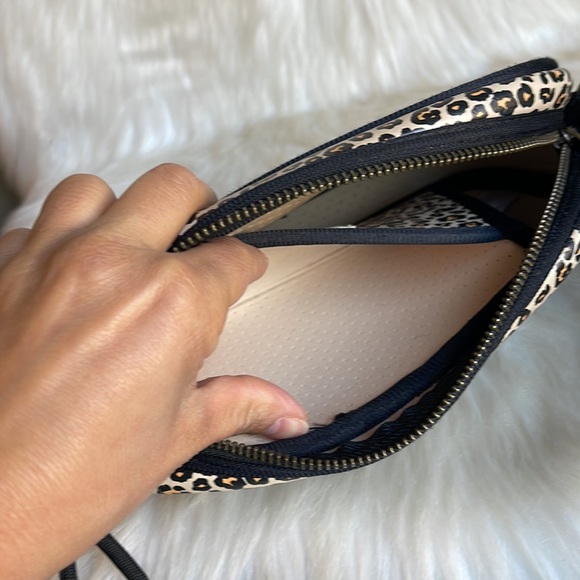 Anthropologie Camera Crossbody Bag - Picture 14 of 16